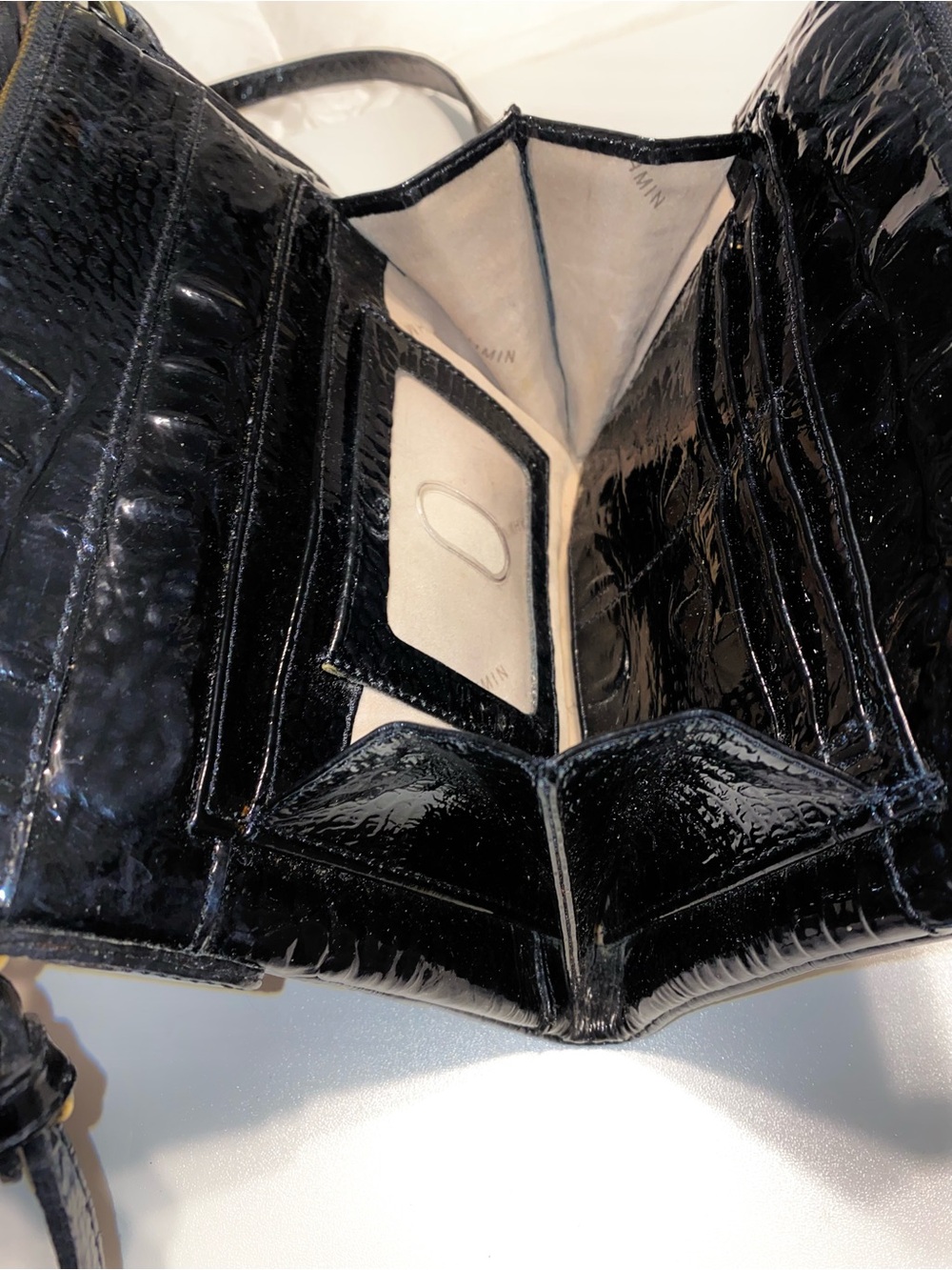 Brahmin Mojito Black Croc-Embossed Leather Crossbody with Gold Hardware - Picture 11 of 13